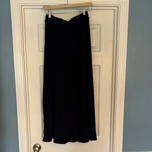 Ribbed Maxi Skirt